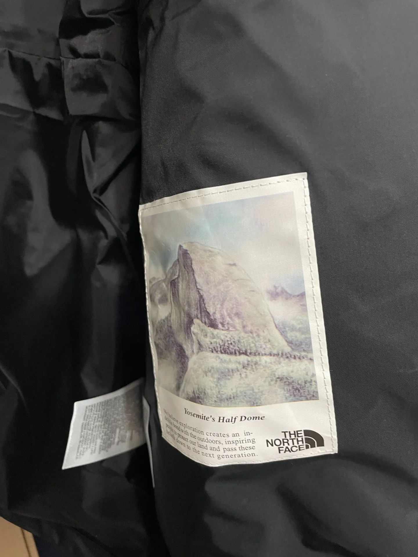 THE NORTH FACE x XX KAWS FW 22 TNF KAWS Classic ~ ！ ~ 1986 Classic Retro ，Retro ， DRYVENT ， ， Wear-Resistant ， Breathable logo ， ， Breathable ， ，ZP ， ， Breathable YKK ， ， ， ， ， ， logo Sixe：Xs-xxl
